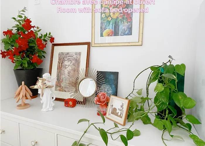 Quarto em Acomodações Particulares Privee, Sdb Partage, Arc De Triomphe, Metro 1, T3b, Rer C E A Paris